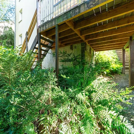 شقة Forest Retreat In بوالون